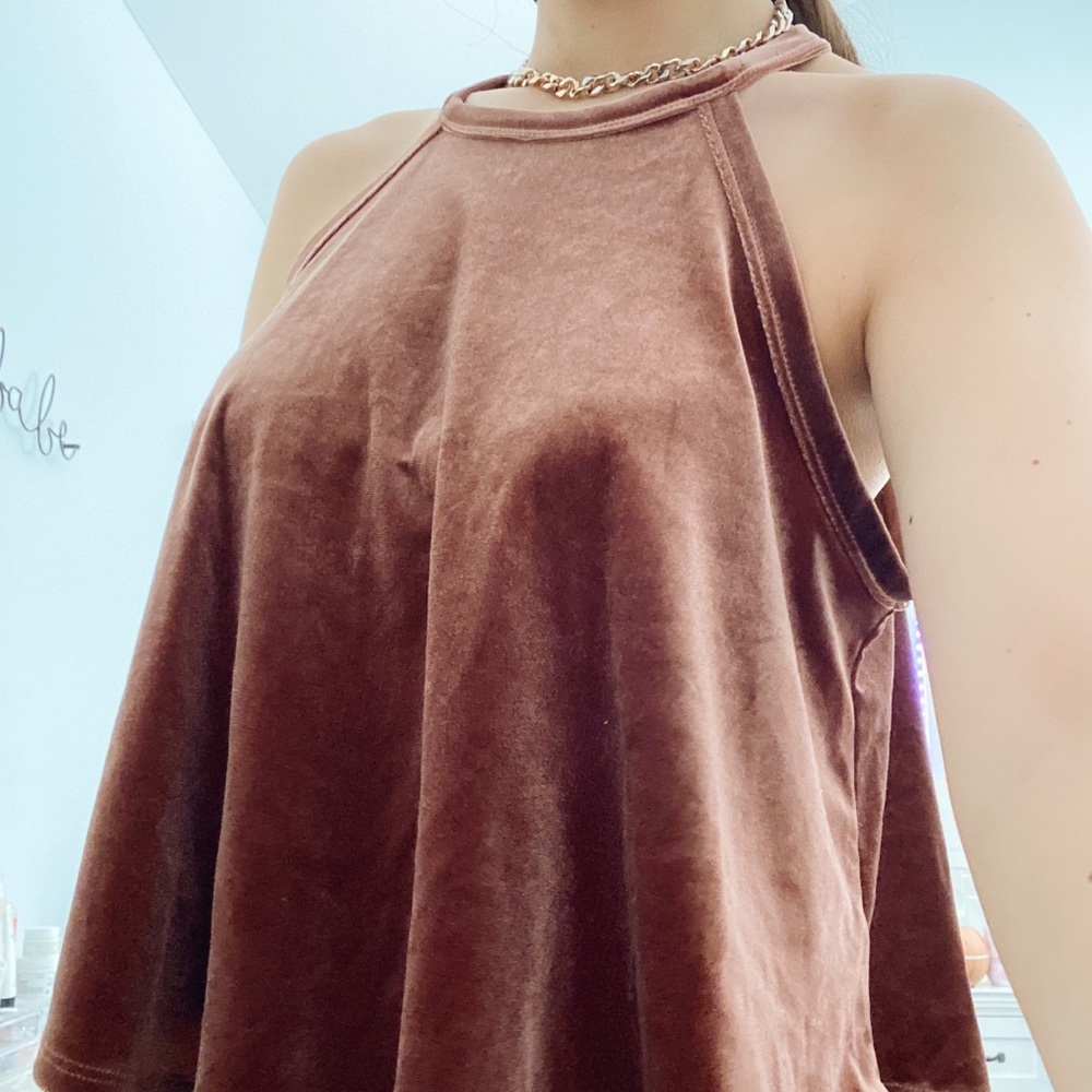 Velvet swing top